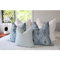 Hampton's Style Kissen, Blaue Und Weiße Damast-Kissenbezüge. Pillows, Dekor, Coastal Hamptons Australian Made Hampton's Style Kissen, Blaue Und Weiße Damast-Kissenbezüge. Pillows, Dekor, Coastal Hamptons Australian Made von RayyanCushions