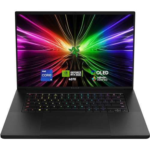 Razer Blade 16 (2024) - 16 Zoll Gaming-Laptop - NVIDIA Geforce RTX 4070 - Intel i9-14900HX - 16" QHD+ OLED 240Hz Display - Snap tap (16GB DDR5 RAM, 1TB SSD, Alu-Gehäuse) QWERTZ DE-Layout | Schwarz von Razer