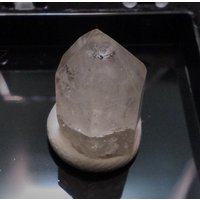 Miniatur-Quarz Kristall in A Perky Box 3196x von Rckhoundzz