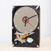 Tischuhr - Recycelte Computerfestplatte Uhr, Festplattenuhr, Geschenk Für Papa, Einzigartiges Geek Tischuhr - Recycelte Computerfestplatte Uhr, Festplattenuhr, Geschenk Für Papa, Einzigartiges Geek von ReComputing