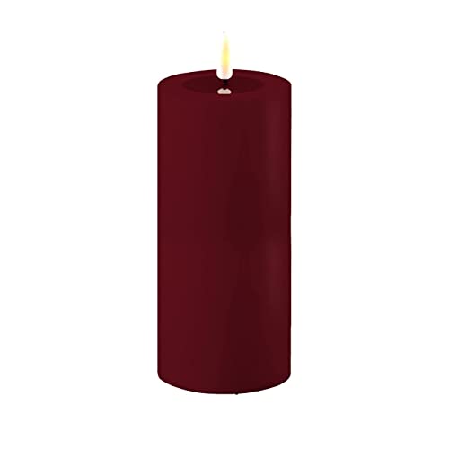 LED Kerze Deluxe Homeart, Outdoor LED Kerze (Kunststoff Kein Echtwachs) mit realistischer Flamme, warmweißes Licht, Hitzebeständig für den Aussenbereich (Bordeaux) von ReWu