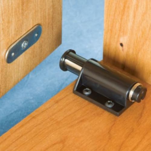 Magnetischer Schrankriegel, perfekt für Badezimmer- und Küchenschränke, 2 Stück Magnetischer Schrankriegel, perfekt für Badezimmer- und Küchenschränke, 2 Stück von ReachMall
