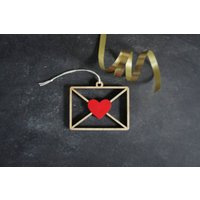 Liebesbrief Briefumschlag Weihnachtsornament - Farbe Wählen | Briefträger Geschenk Mailwoman Emoji Usps Weihnachtsgeschenk Liebesbrief Briefumschlag Weihnachtsornament - Farbe Wählen | Briefträger Geschenk Mailwoman Emoji Usps Weihnachtsgeschenk von ReadyGo