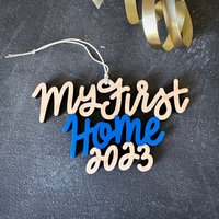 Wähle Dein Jahr Und Farbe | My First Home Weihnachtsornament Christbaumkugel Einweihungsparty Geschenk Weihnachtsgeschenk Erstes Haus von ReadyGo