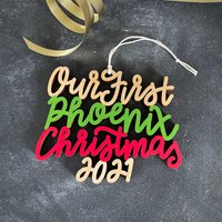 Wählen Sie Ihr Jahr, Phrase Und Farben | Unser/Mein Erster Phoenix Weihnachtsschmuck Christbaumkugel Einweihungsparty Geschenk Weihnachtsgeschenk von ReadyGo