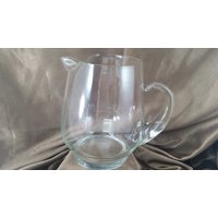 Getränke Wasserkrug Mit Geschwungenen Griff - 2 1/2 Quart 8 3/4" Groß Glas von RedDoorCollections