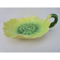 Vintage Sonnenblumen Form Candy Keramikschale Schale von RedDoorCollections