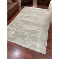 Beige Shaggy Teppich, Weicher Touch Seidiger Moderner Schlichter Muster Flauschiger Teppich Für Schlafzimmer, Wohnzimmer, Weihnachtsgeschenk von RedHomeConsept