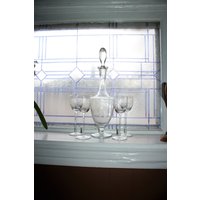 Mid Century Glas Karaffe Mit 4 Gläsern Vintage 50Er Jahre Etched Design von RedRiverAntiques