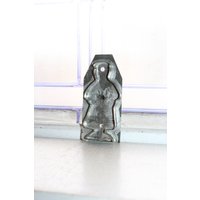 Primitive Antik Blech Frau Ausstechform Anfang 1900Er Jahre Handgemacht von RedRiverAntiques