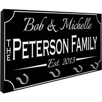 Personalisierte Familie Willkommen Key Rack Hanger Von Redeye Laserworks von RedeyeLaserworks