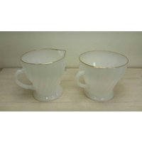 Anker Hocking Milchglas Sahne Und Zucker Set Gold Umrandet Größere Vintage Gerippt Anker Hocking Milchglas Sahne Und Zucker Set Gold Umrandet Größere Vintage Gerippt von Redstone2020