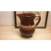 Brown Drip Creamer Trauben Und Reben Größer Vintage Made in Japan 1970Er Jahre Brown Drip Creamer Trauben Und Reben Größer Vintage Made in Japan 1970Er Jahre von Redstone2020