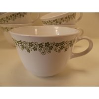 Corelle "Crazy Daisy" Kaffeetasse/Becher Teetasse Grüne Blumen Weiß Glas Ausgezeichneter Zustand von Redstone2020
