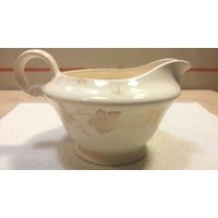 Edwin Knowles China Firma Sauciere Oder Creamer Antique Gold Und Cream Guter Zustand von Redstone2020