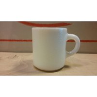 Milchglas Becher Strukturierte Kaffeetasse in Hervorragendem Zustand von Redstone2020