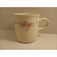 Pfaltzgraff "Trousseau" Tasse/Kaffeetasse Ausgezeichneter Zustand von Redstone2020