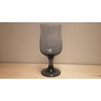 Pfaltzgraff "Yorktowne" Trinkglas Von Libbey, Teil Ihrer "Tulip" -Serie Kleineres Wasserglas Geätzt, Ausgezeichneter Zustand von Redstone2020