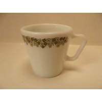 Pyrex "Crazy Daisy" Größere Tasse Aus Corelle Milchglas Super Zustand" von Redstone2020