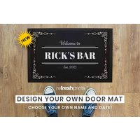 Personalisierte Bodenmatte - Fußmatte/Logo-Matte Innenmatte Geschenk Für Ihn Schlafzimmer Branded Mehrere Größen Hausbar Bar von RefreshPrints