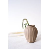 Elsie Knospe Vase | Handbemalte Glasvase Klein 13cm Wohndeko von RehiaStudio