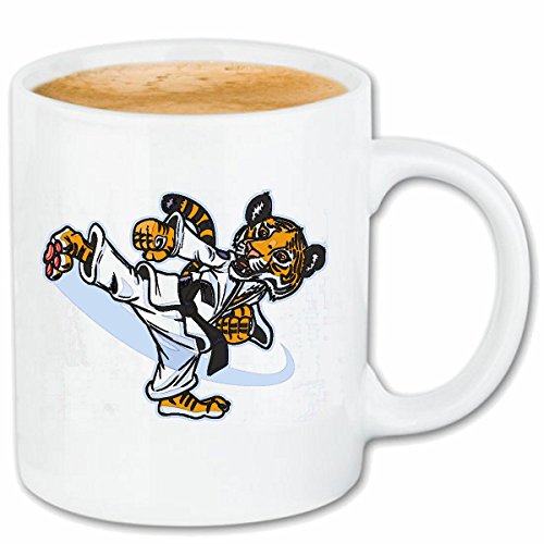 Reifen-Markt Kaffeetasse KARATE TIGER IM KARATEANZUG BEIM TRAINIEREN GROSSKATZE KÖNIGSTIGER LEOPARD SIBIRISCHER TIGER RAUBKATZE KATZENGESICHT PANTHERA Keramik 330 m von Reifen-Markt