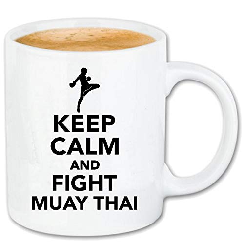 Reifen-Markt Kaffeetasse KEEP CALM AND FIGHT MUAY THAI - RUHE BEWAHREN - RUHIG BLEIBEN - GESCHENK - GELASSENHEIT Keramik 330 ml in Weiß von Reifen-Markt