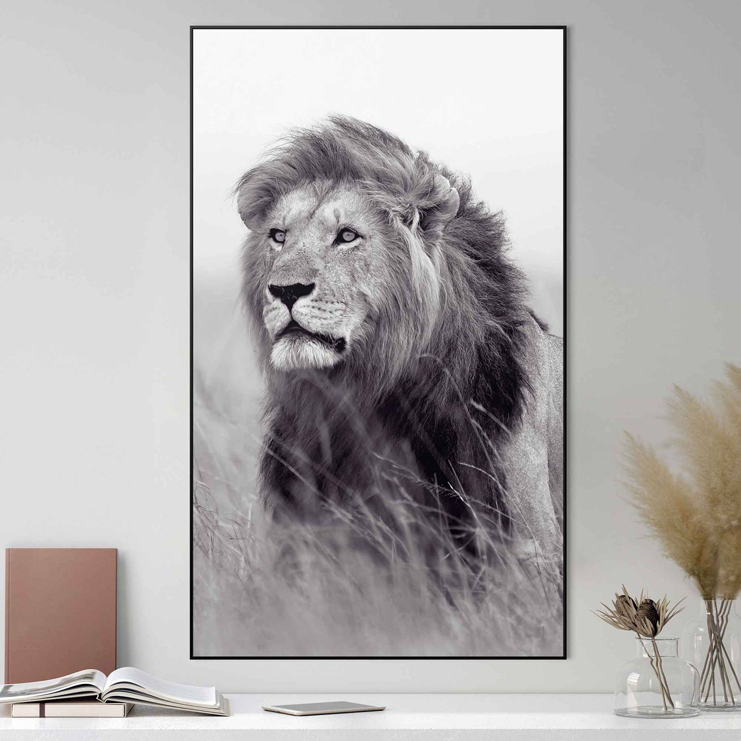 Bild Löwe auf der Savanne König von Reinders