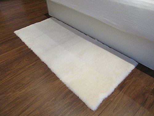 Reissner Lammfelle FP140 Schaffell Teppich Couchauflage Bettvorleger 140x60cm Weiss von Reissner Lammfelle