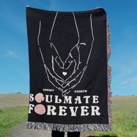 Personalisierte Handholding Soulmate Paar Gewebte Decke Hochzeitsgeschenk Baumwolle Jahrestag Geschenke Für Ehemann Geschenk Frau Brauch von RelatableBasic
