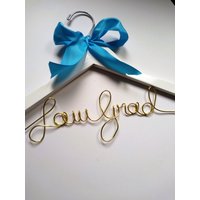 Jurafeier Geschenk Für Sie Oder Ihn - Custom Laws Graduate Kleiderbügel Jurafeier Geschenk Für Sie Oder Ihn - Custom Laws Graduate Kleiderbügel von RelaxingRecoveries