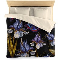 Schöner Frühling Iris Und Schmetterling Bettbezug von Repetu