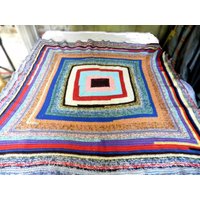 Vintage Bunte Handgehäkelte Oma Quadrat/Überwurf 68 Zoll X 62 Student Boho Camping von Repsychological