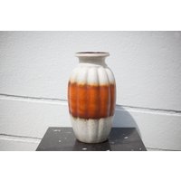 Große Westdeutsche Keramikvase 292-40, Scheurich Keramik, Dekorative Vase, Bodenvase, Blumentopf, Orangefarbene Sammlung, 1970Er Jahre Große Westdeutsche Keramikvase 292-40, Scheurich Keramik, Dekorative Vase, Bodenvase, Blumentopf, Orangefarbene Sammlung, 1970Er Jahre von RepublicaVintage
