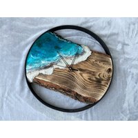 Resin Ocean Uhr Eichenholz Uhr. Einzigartige Wanduhr Handgemacht, Strand Hausdekor, Housewarming, Geburtstagsgeschenk von ResinByKeti