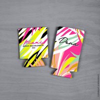 Neon Tropics Benutzerdefinierte Bachelorette Dosenkühler, Custom Event Slim Und Standard Personalisierter Hochzeitsgeschenk von ResisDentzDesign