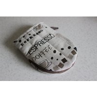 Mini Ofenhandschuhe, Leinen Küchenhandschuhe Mit Einem Kaffee Thema Notizen, Braune Ofenhandschuhe Mini Ofenhandschuhe, Leinen Küchenhandschuhe Mit Einem Kaffee Thema Notizen, Braune Ofenhandschuhe von Reska