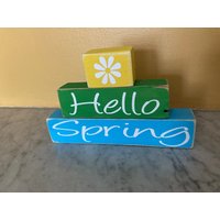 Hallo Frühling Dekor, Holz 3 Tiered Block Set, Frühlingsdekor, Abgestuftes Tablett, Manteldekor von RestoredRootsDesign