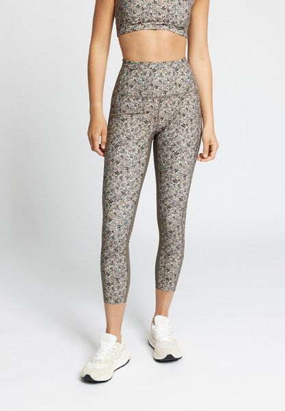 Rethinkit Studios Sports Tights High Waist Inseam 7/8 - Beths Tights Crispy aus recykeltem Nylon Rethinkit Studios Sports Tights High Waist Inseam 7/8 - Beths Tights Crispy aus recykeltem Nylon von Rethinkit Studios