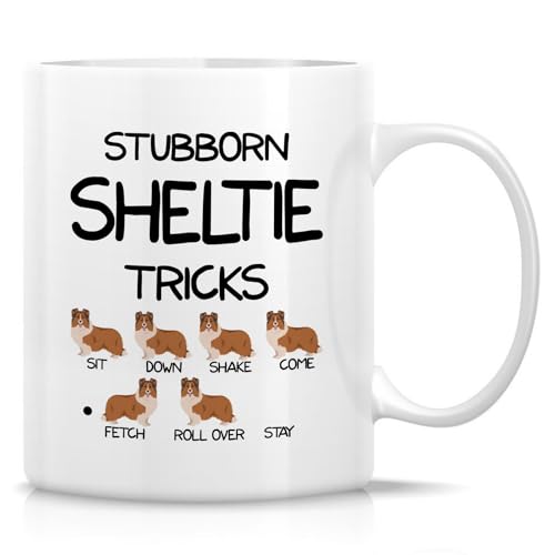 Retreez Lustige Sheltie-Tasse – hartnäckige Sheltie Tricks Tasse – 325 ml Keramik-Kaffeetasse – lustiges Geschenk für Shetland-Schäferhundbesitzer, Hundeliebhaber – Geburtstag, Wertschätzungsgeschenk Retreez Lustige Sheltie-Tasse – hartnäckige Sheltie Tricks Tasse – 325 ml Keramik-Kaffeetasse – lustiges Geschenk für Shetland-Schäferhundbesitzer, Hundeliebhaber – Geburtstag, Wertschätzungsgeschenk von Retreez