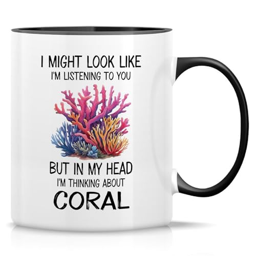 Retreez Lustige Tasse – I'm Thinking About Coral Tasse – 325 ml Keramik Kaffee oder Tee Tasse – Lustiges Geschenk für Korallenriffliebhaber, Meeresbiologen, Taucher – Weiße Tasse mit schwarzem Griff Retreez Lustige Tasse – I'm Thinking About Coral Tasse – 325 ml Keramik Kaffee oder Tee Tasse – Lustiges Geschenk für Korallenriffliebhaber, Meeresbiologen, Taucher – Weiße Tasse mit schwarzem Griff von Retreez