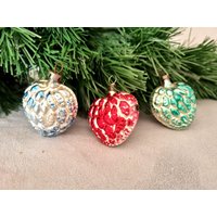 Vintage Glas Weihnachtsschmuck 3Er Set Сhristmas Baum Handbemalt Czechoslovakia 70Er #159 von RetroChristmaTheatre
