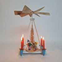 Vintage Retro Pyramide Mit Handbemalten Holzfiguren Und 4 Kerzen 70Er Jahre #11 von RetroChristmaTheatre