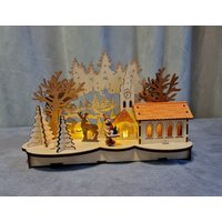 Vintage Weihnachten Holzhaus Dorfszene Mit Beleuchtung von RetroChristmaTheatre