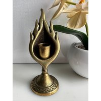 Vintage Kerzenständer Aus Messing Mit Jerusalem Schnitzerei von RetroCommode