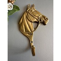 Vintage Messing Flache Haken in Form Eines Pferdekopfes Für Die Wand von RetroCommode