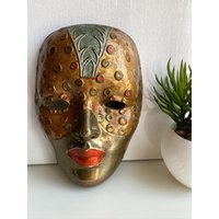 Vintage Messing Wandmaske. Karneval Maske. Dekor von RetroCommode