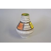 Kleine Westdeutsche Keramik Vase Von Jasba - Vintage Retro Wgp von RetroMungo