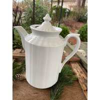 Große Alte Kaffeekanne Jäger Küche Gastrokanne Weiß Antik 2 Literporzellanmanufaktur von RetroRauschen