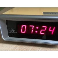 Meister-Anker Digitaluhr Electronic Rot Vintage Retro 70Er Wecker Uhr Weckuhr Gelb Beige von RetroRauschen